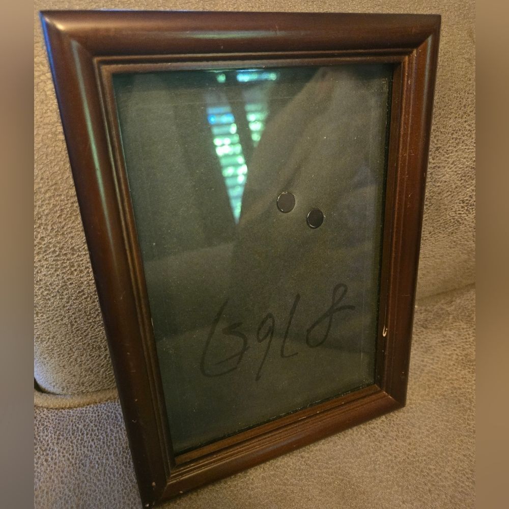 Classic Brown Wooden Photo Frame 6 X 4